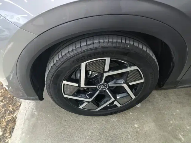 BYD Yuan PLUS — Фото автомобиля 22