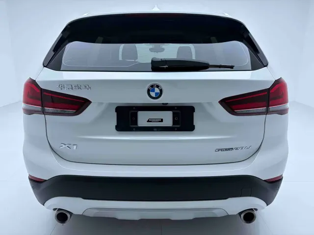 BMW X1 — Фото автомобиля 5