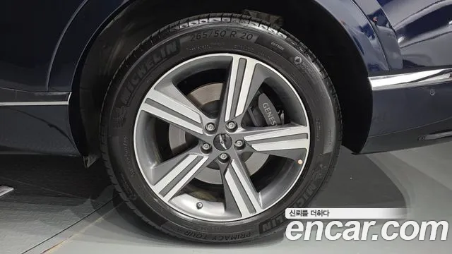 Genesis GV80 — Фото автомобиля 19