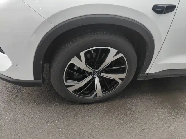 BYD Song Pro — Фото автомобиля 22