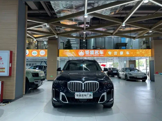 BMW X5 — Фото автомобиля 2