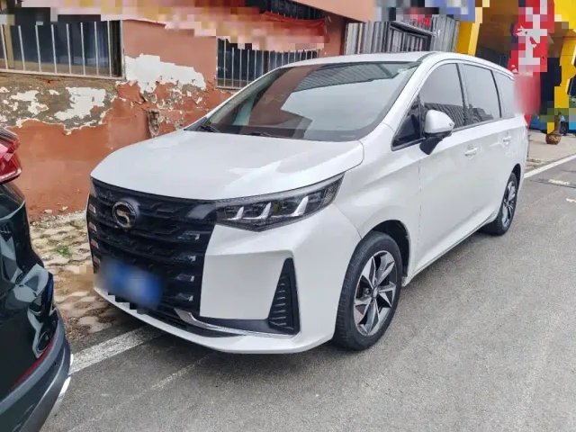 Фотография автомобиля — GAC Trumpchi M6