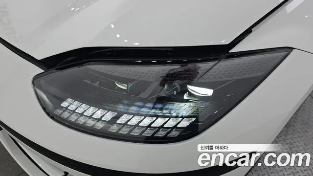 Hyundai Ioniq6 — Фото автомобиля 22