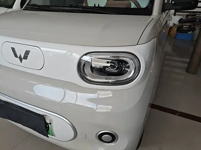 Wuling Hongguang Mini EV — Фото автомобиля 23