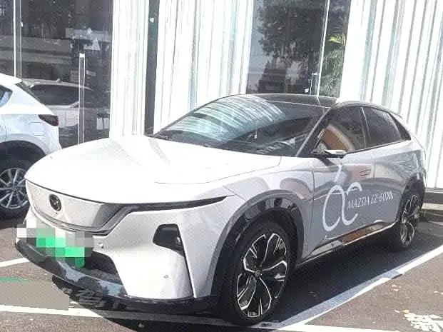 Фотография автомобиля — Mazda EZ-60