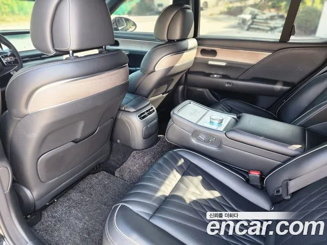 Genesis G90 RS4 — Фото автомобиля 16