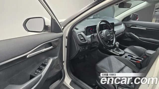 Kia Seltos New — Фото автомобиля 15