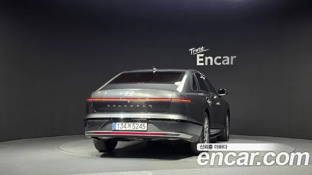 Hyundai Grandeur GN7 — Фото автомобиля 4