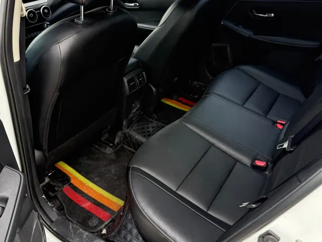 Nissan Sylphy — Фото автомобиля 7