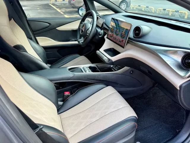 BYD Dolphin — Фото автомобиля 11