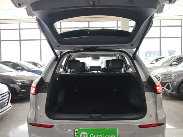 Geely Galaxy E5 — Фото автомобиля 14