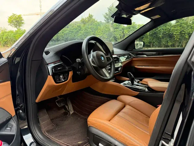 BMW 6 Series Gran Turismo — Фото автомобиля 3