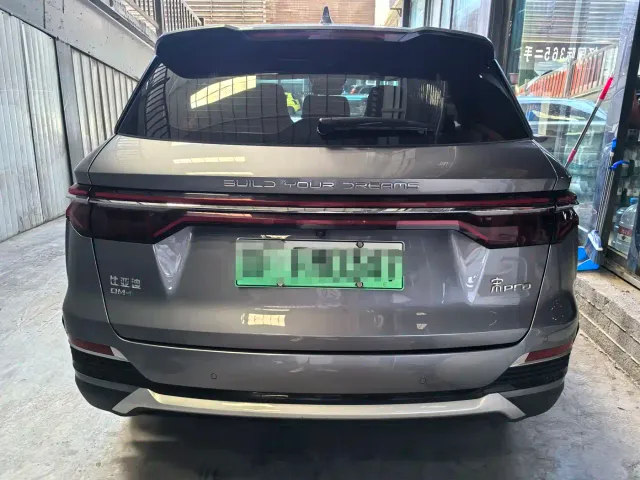 BYD Song Pro — Фото автомобиля 5