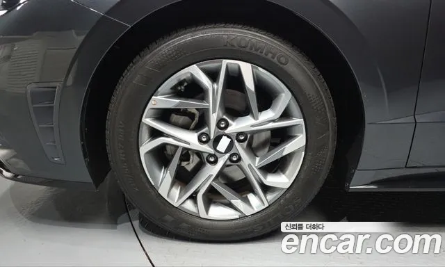 Hyundai Sonata — Фото автомобиля 5