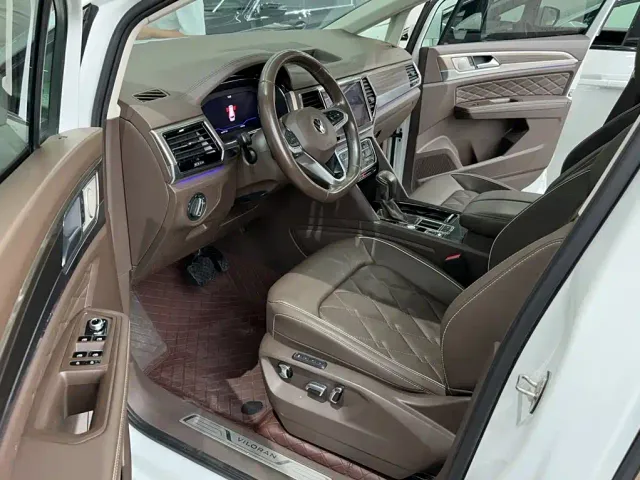 Volkswagen Viloran 2020 380TSI Premium — Фото автомобиля 15