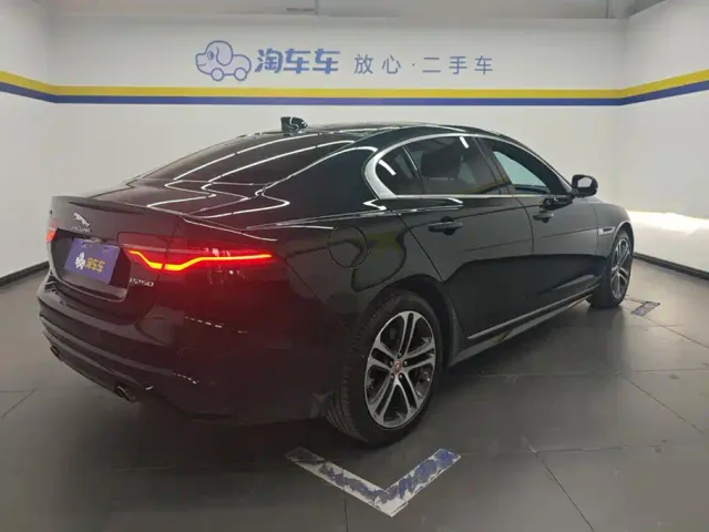 Jaguar XEL — Фото автомобиля 3