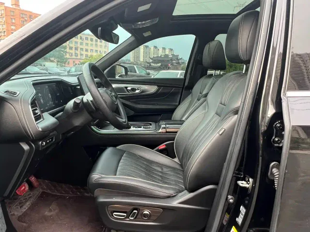 GAC Trumpchi GS8 — Фото автомобиля 7