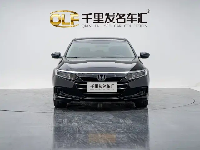 Honda Accord — Фото автомобиля 2