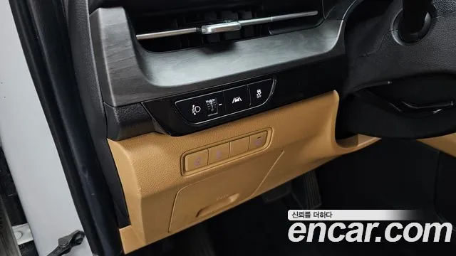 Kia Canival Carnival 4 поколение Бензин 9 мест Prestige — Фото автомобиля 28