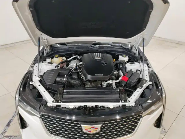 Cadillac CT4 — Фото автомобиля 10