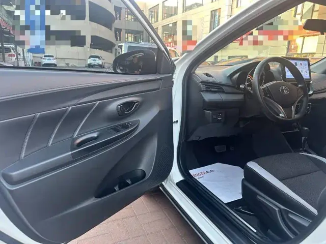 Toyota YARiS L Zhi Xuan — Фото автомобиля 3