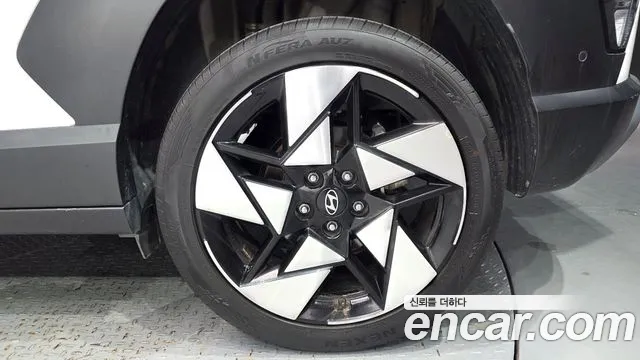 Hyundai Kona Kona (SX2) Бензин 1.6 турбо 2WD — Фото автомобиля 7