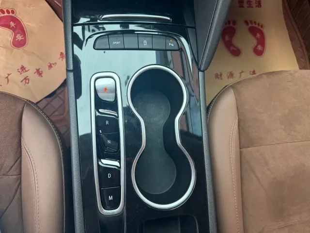 Buick Regal — Фото автомобиля 9