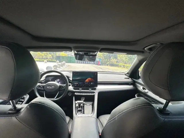 Geely Xingrui — Фото автомобиля 6