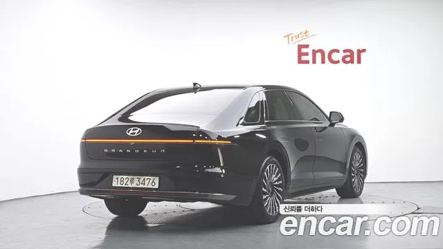 Hyundai Grandeur GN7 — Фото автомобиля 2