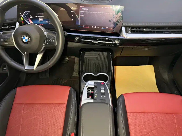 BMW X1 — Фото автомобиля 10