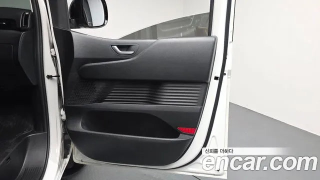 Hyundai Staria Staria Карго 3 места — Фото автомобиля 25