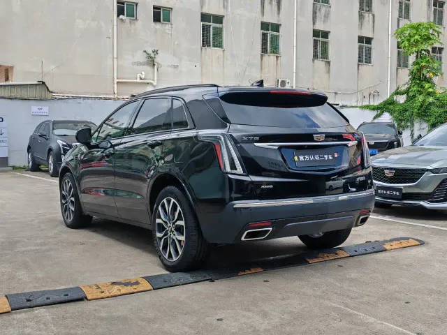Cadillac XT5 — Фото автомобиля 6