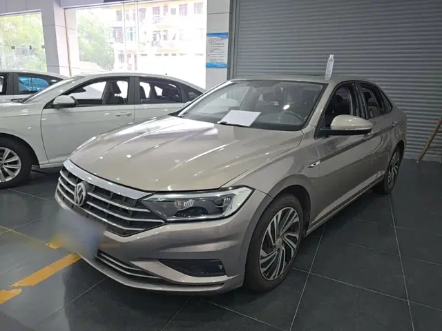 Фотография автомобиля — Volkswagen Sagitar