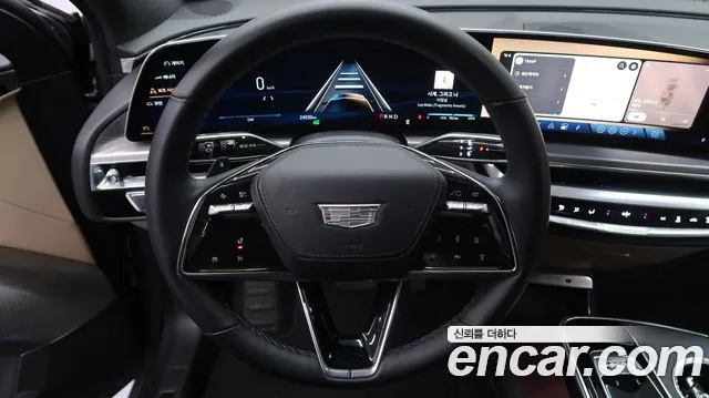 Cadillac Lyriq — Фото автомобиля 14