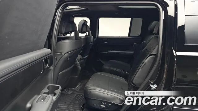 Hyundai Santafe — Фото автомобиля 11