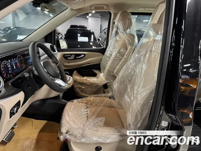Mercedes-Benz V-Class — Фото автомобиля 5
