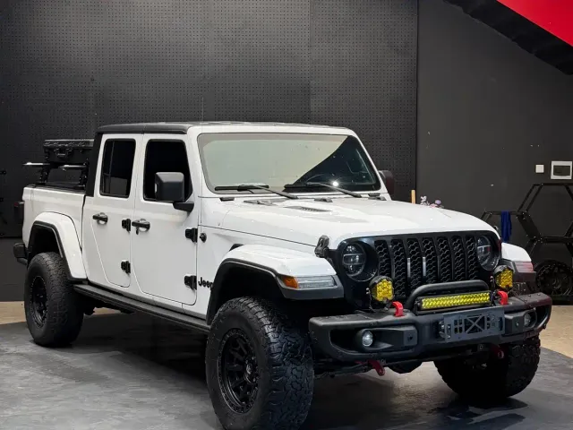 Jeep Gladiator — Фото автомобиля 8