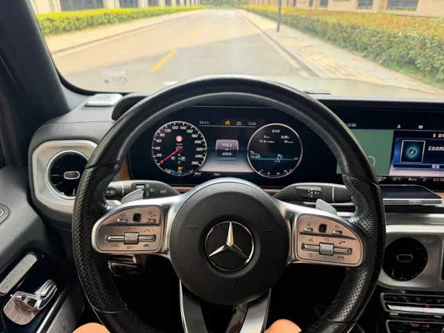 Mercedes-Benz G-Class — Фото автомобиля 7