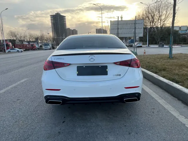 Mercedes-Benz C-Class — Фото автомобиля 20