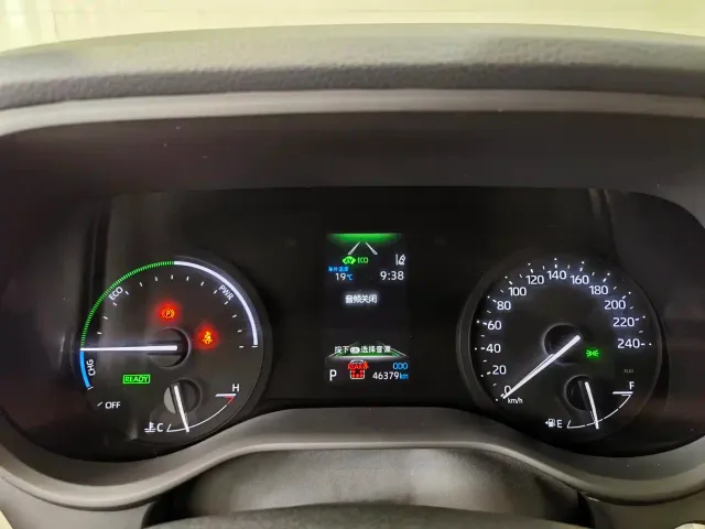 Toyota Sienna — Фото автомобиля 8