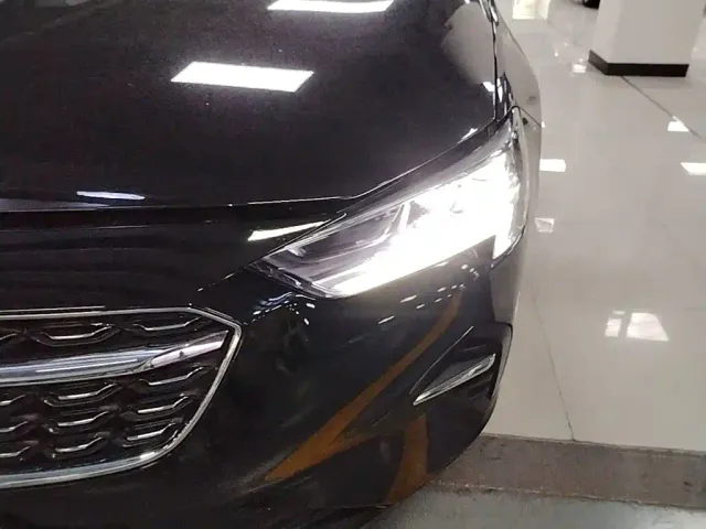 Buick Regal — Фото автомобиля 23