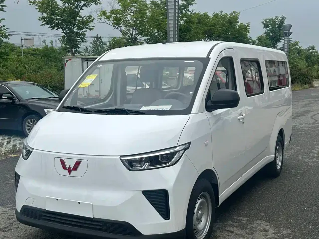 Фотография автомобиля — Wuling Yangguang