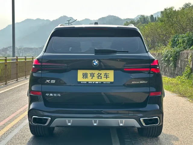 BMW BMW X5 2023 xDrive 30Li Premium M Sport Package — Фото автомобиля 20