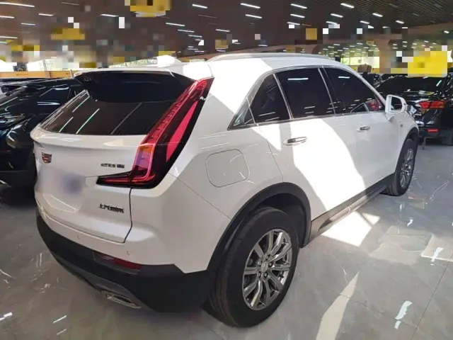 Cadillac XT4 — Фото автомобиля 6