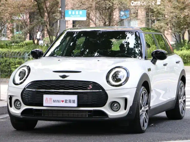 MINI Clubman — Фото автомобиля 8