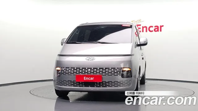 Hyundai Staria — Фото автомобиля 3