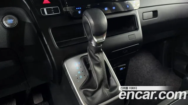Hyundai Staria Staria L3.5 Карго 5 мест — Фото автомобиля 9