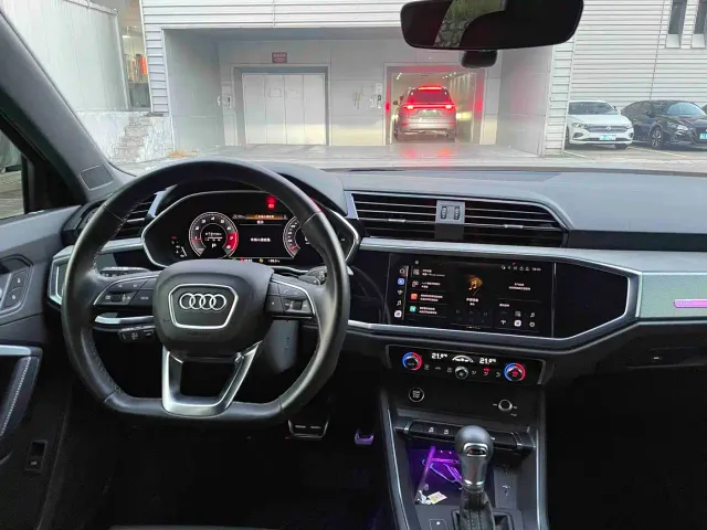 Audi Q3 — Фото автомобиля 9