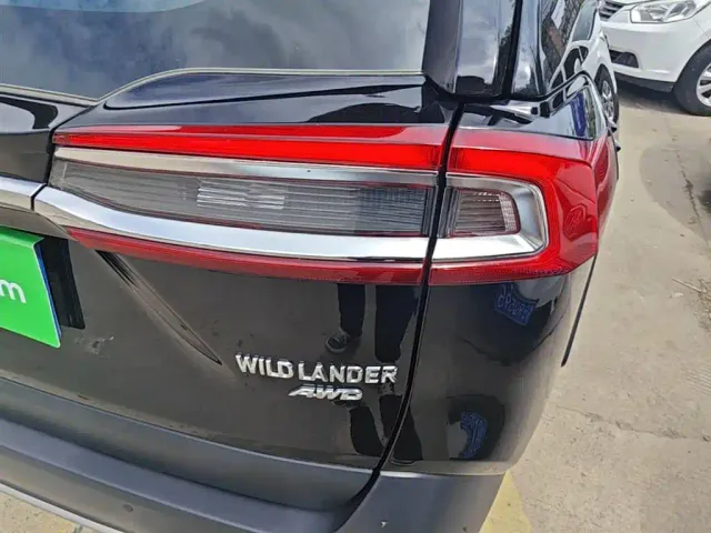 Toyota Wildlander — Фото автомобиля 7