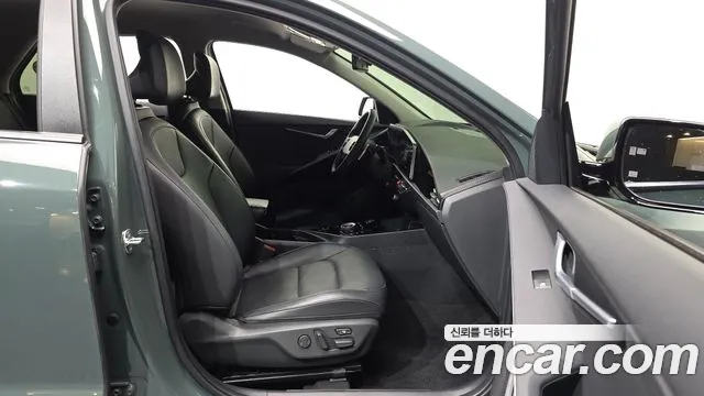 Kia Niro The All New Niro Signature — Фото автомобиля 10
